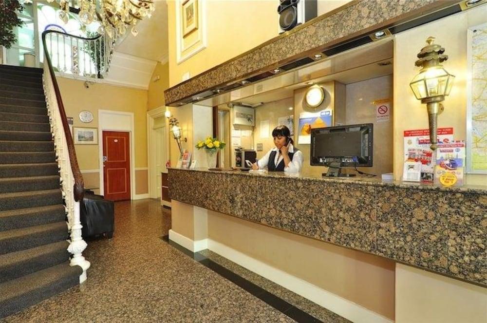 Oliver Hotel London Exterior photo