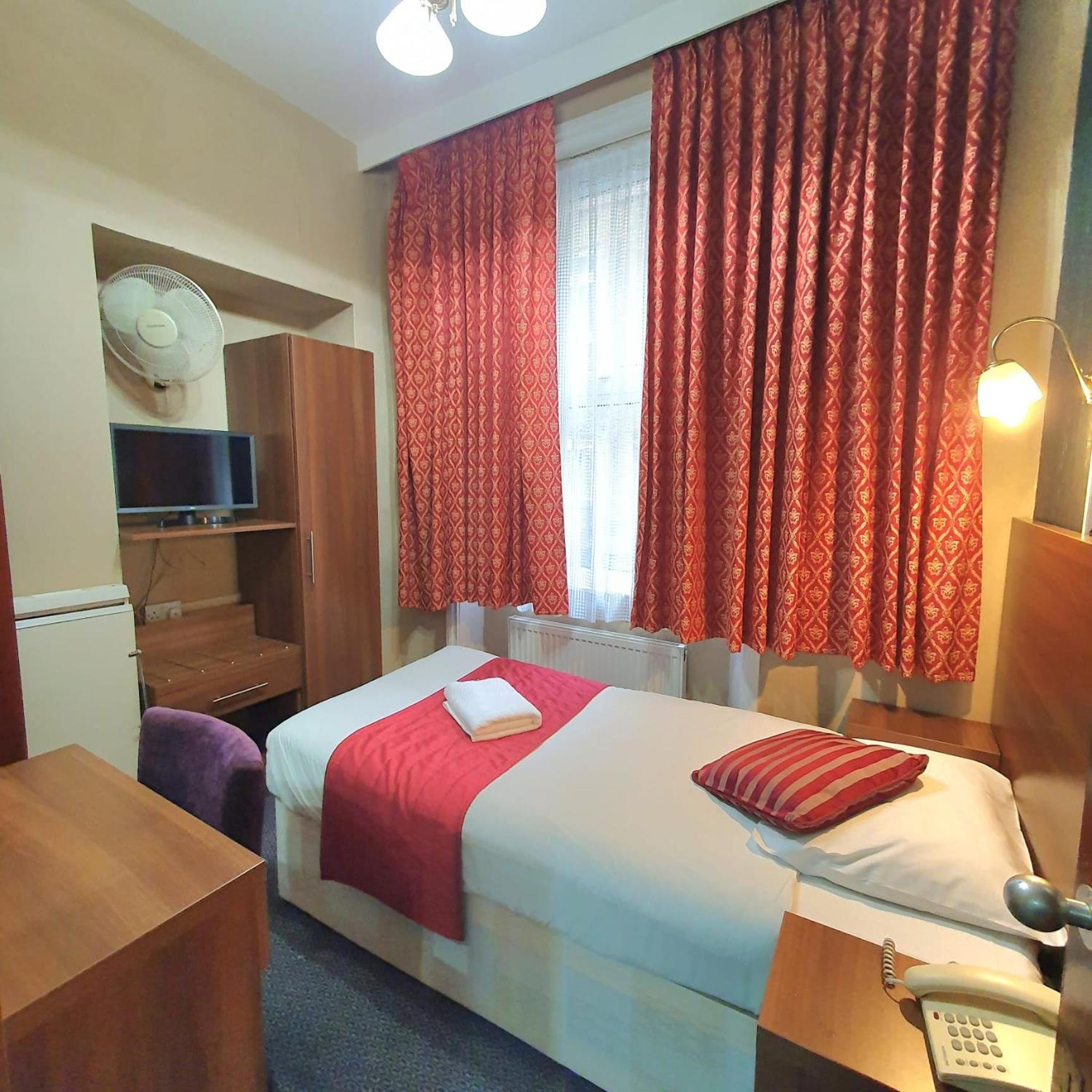 Oliver Hotel London Exterior photo