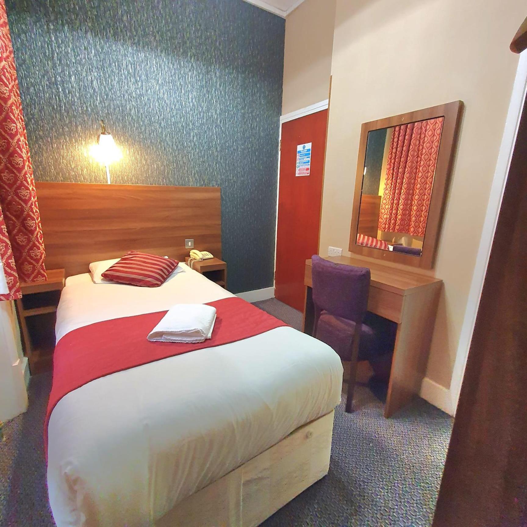 Oliver Hotel London Exterior photo